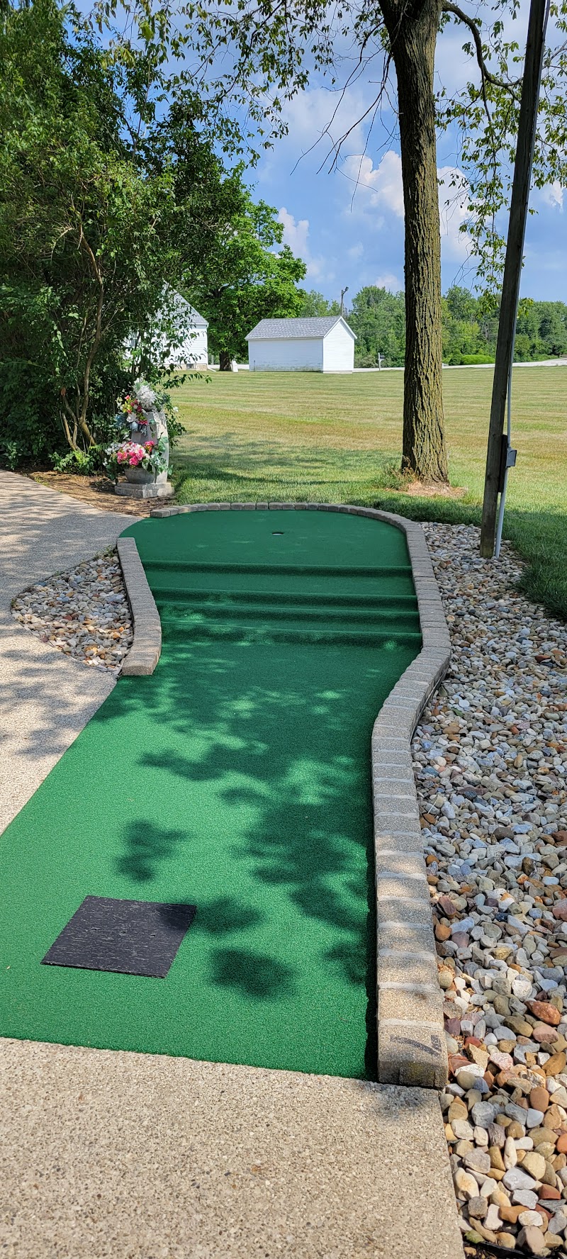 Paradise Park Miniature Golf and Gem Mining cover image