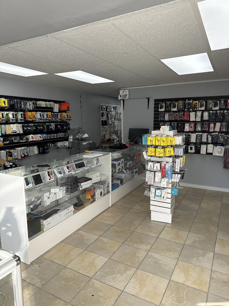 Family 4K Tech cover image