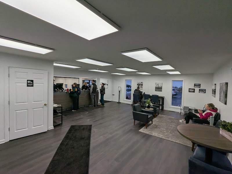 Luke's Auto cover image