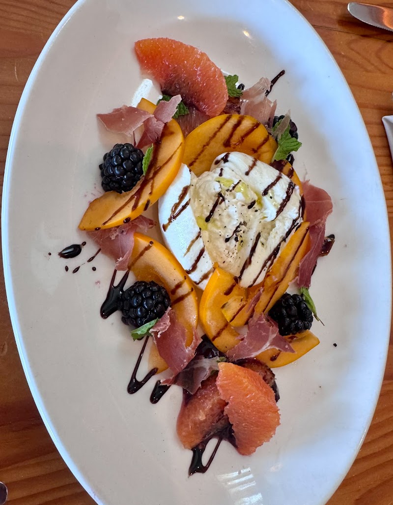 Creekwood Restaurant cover image