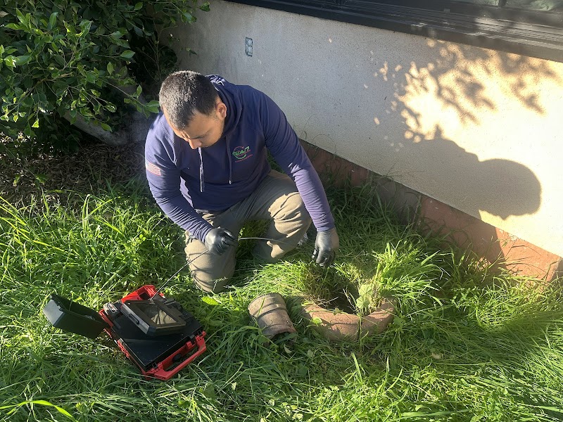 24/7 Rooter Service🔧 cover image