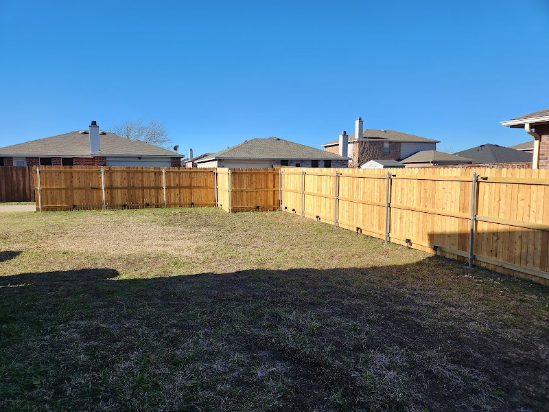 Buzz Custom Fence - Fort Worth cover image