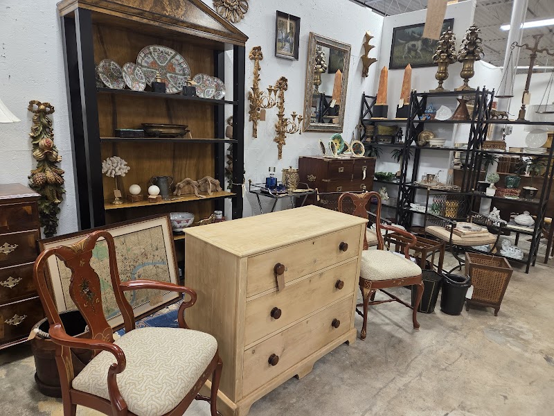 Peachtree Battle Antiques & Interiors cover image