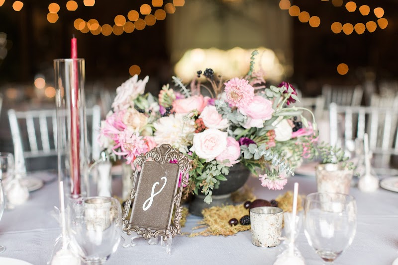 Jessica Dum Wedding Coordination cover