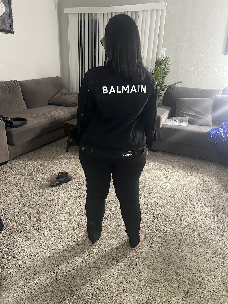 Universal sewing cover image