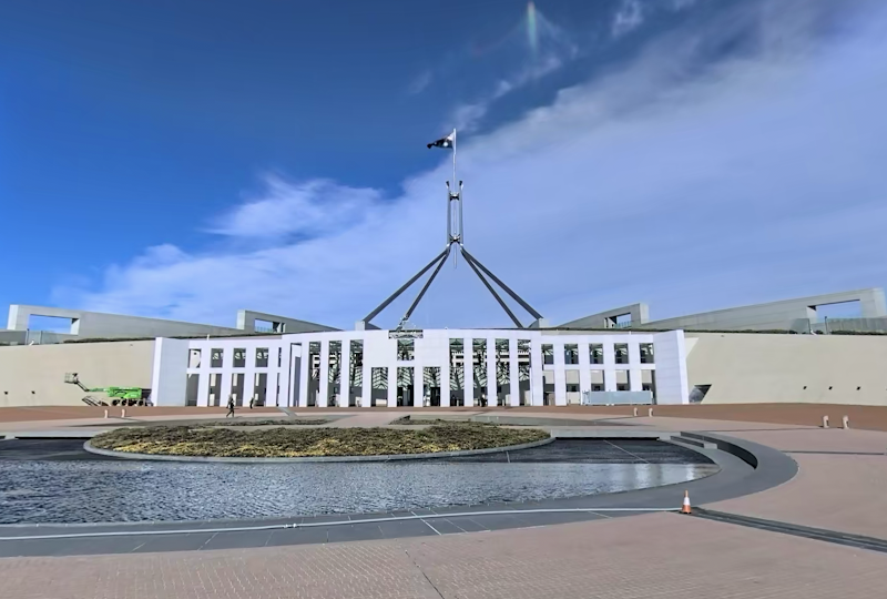 Canberra's National Triangle self-guided walking tour cover image