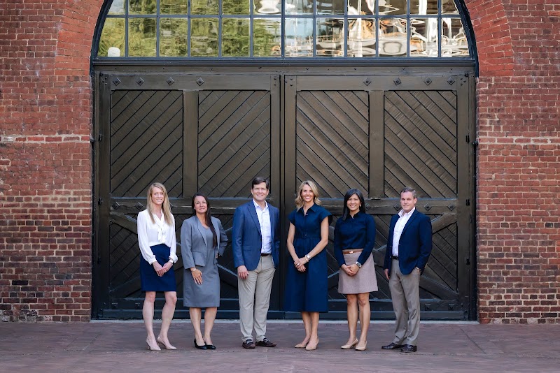 Covenant Wealth Advisors cover image