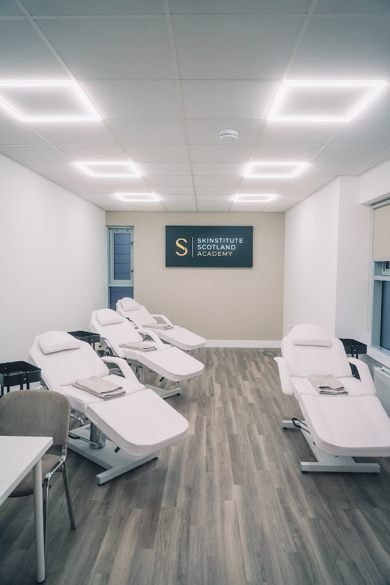 Skinstitute cover image