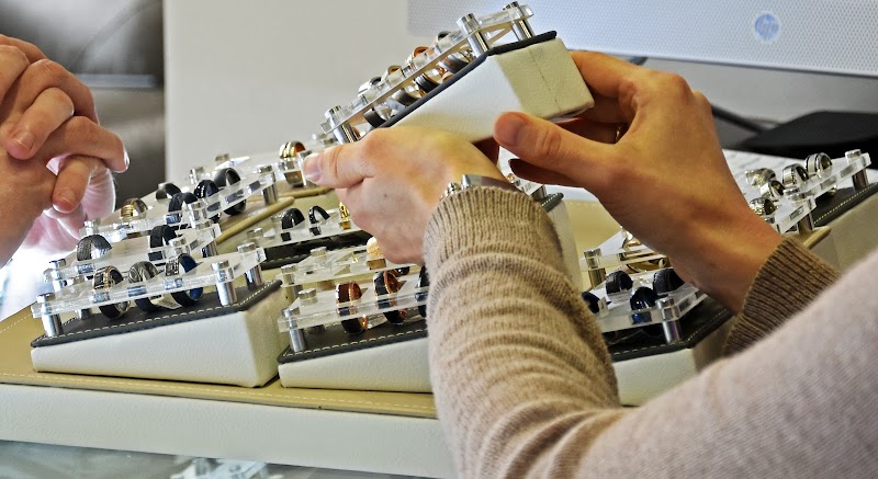 Jewelry Artisans cover image