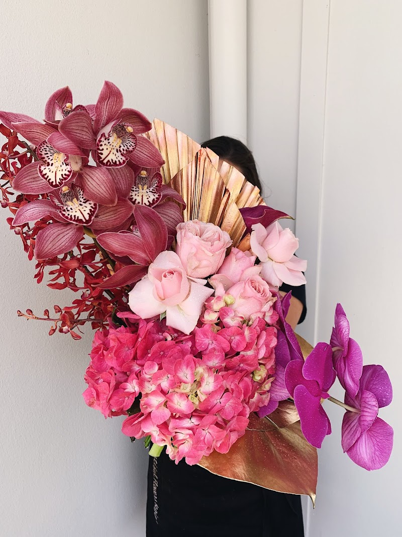 Moss N Stone Gold Coast University Hospital Florist cover image