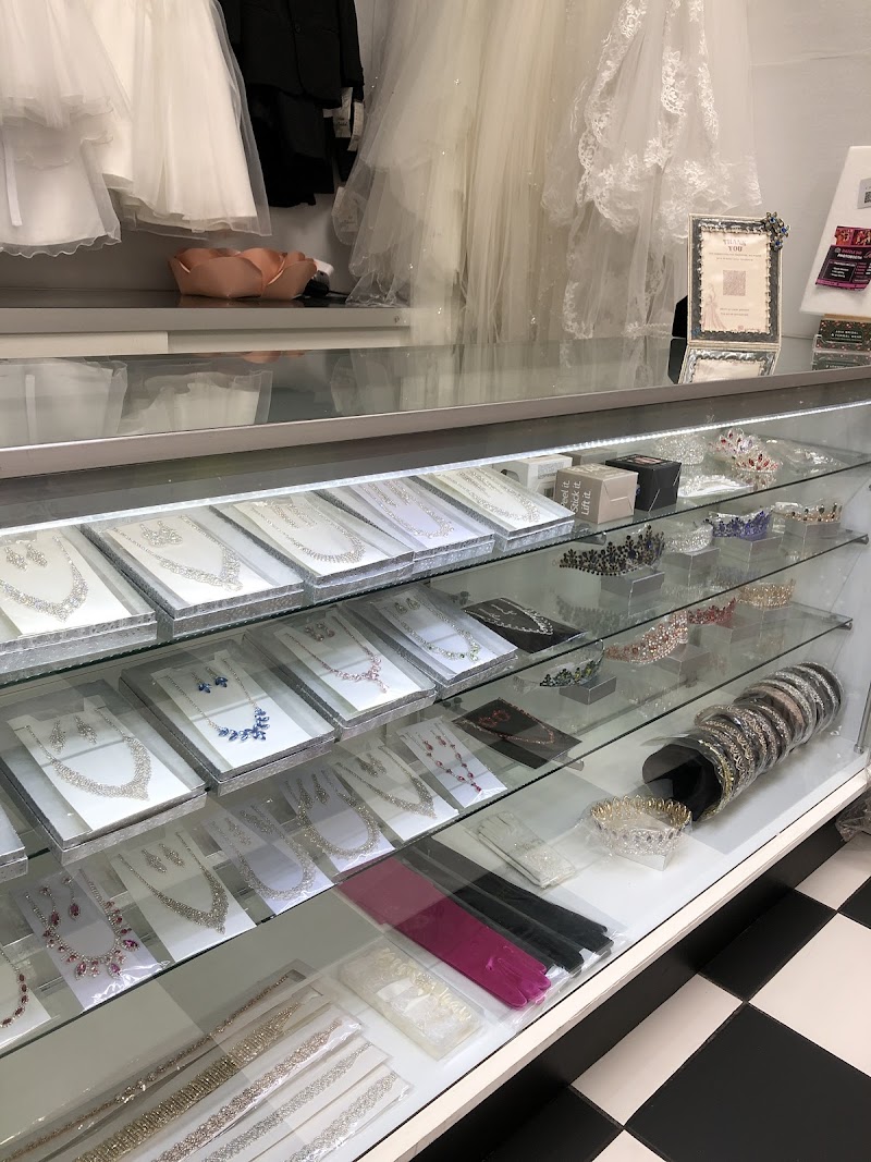 Aria Bridal & Formal Wear cover image