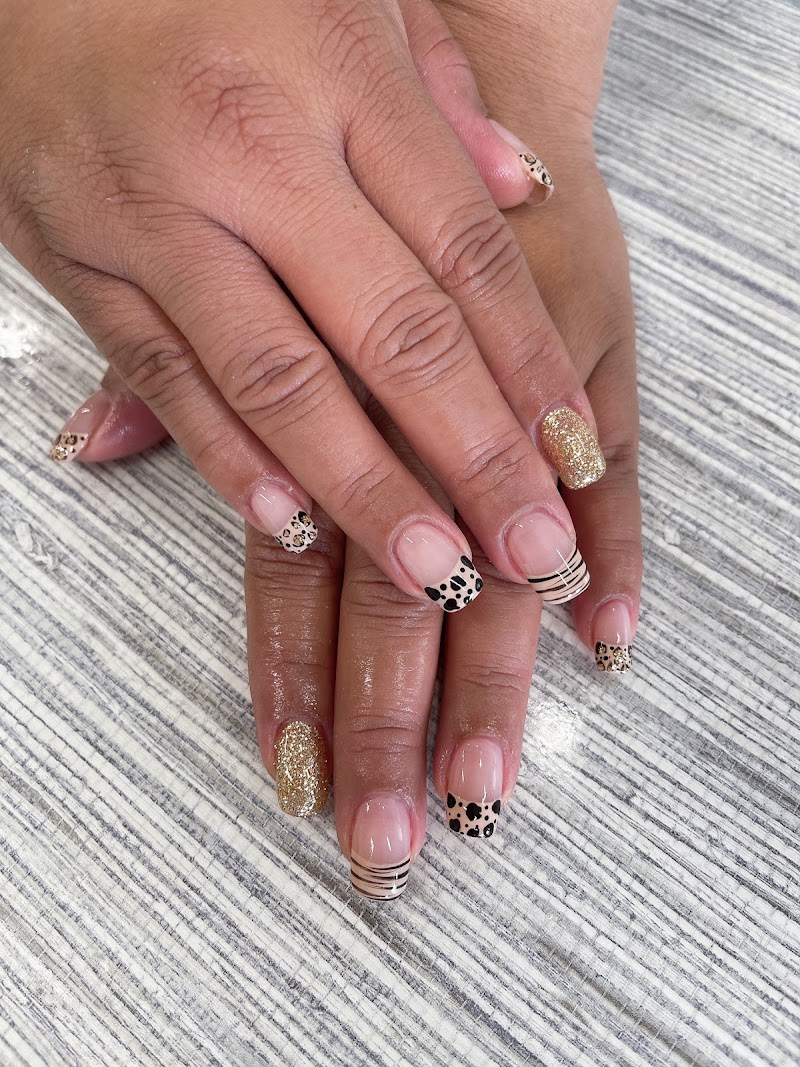 Ya manucure cover image