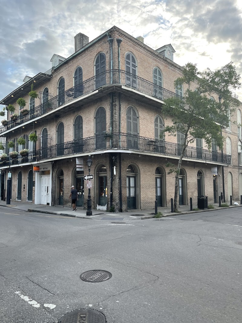 Salon Diversions cover image