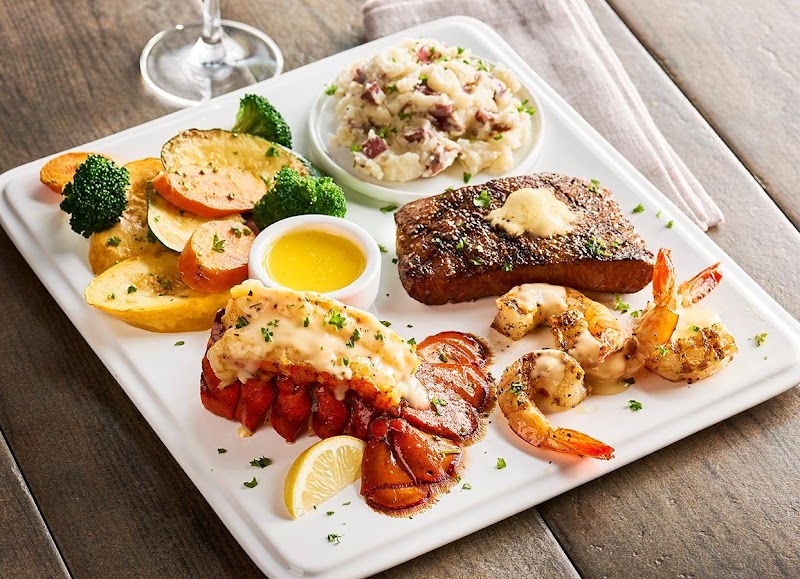 Aquarium Restaurant cover image