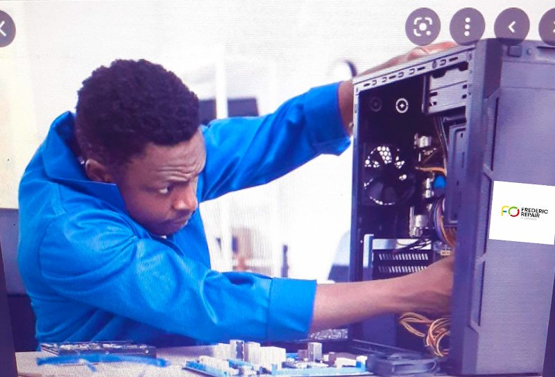 Computer Repair Service / IT Support cover image