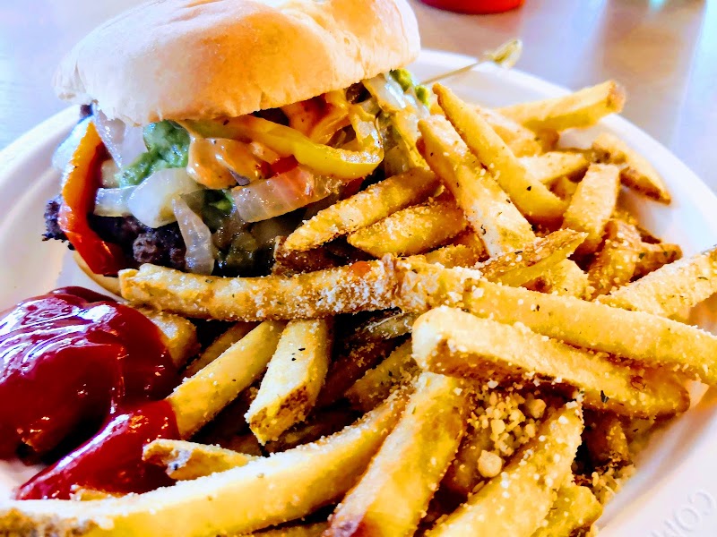 Golondrina Food Park cover image