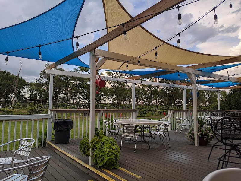 Mac's Creek Winery & Brewery cover image