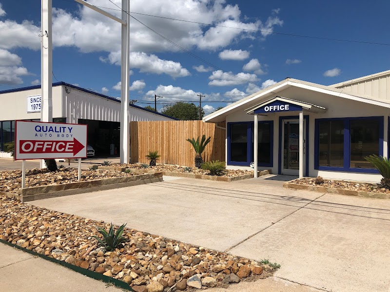 Quality Auto Body South cover image