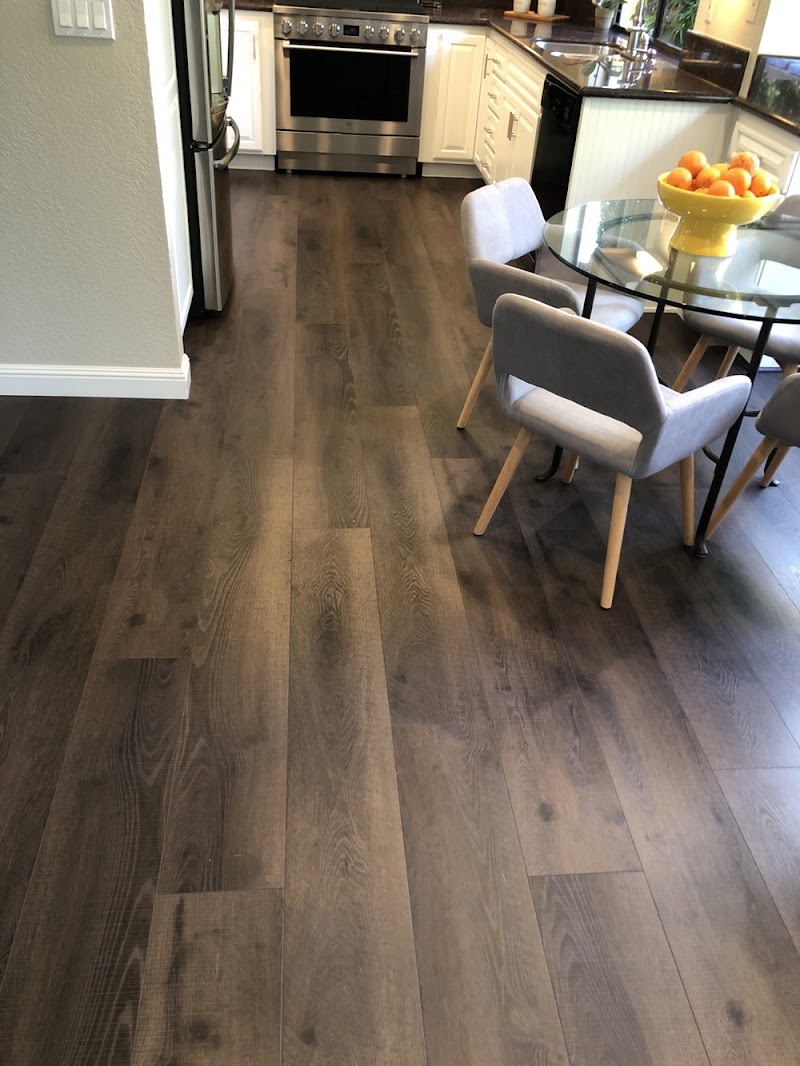 Straus Carpets cover image