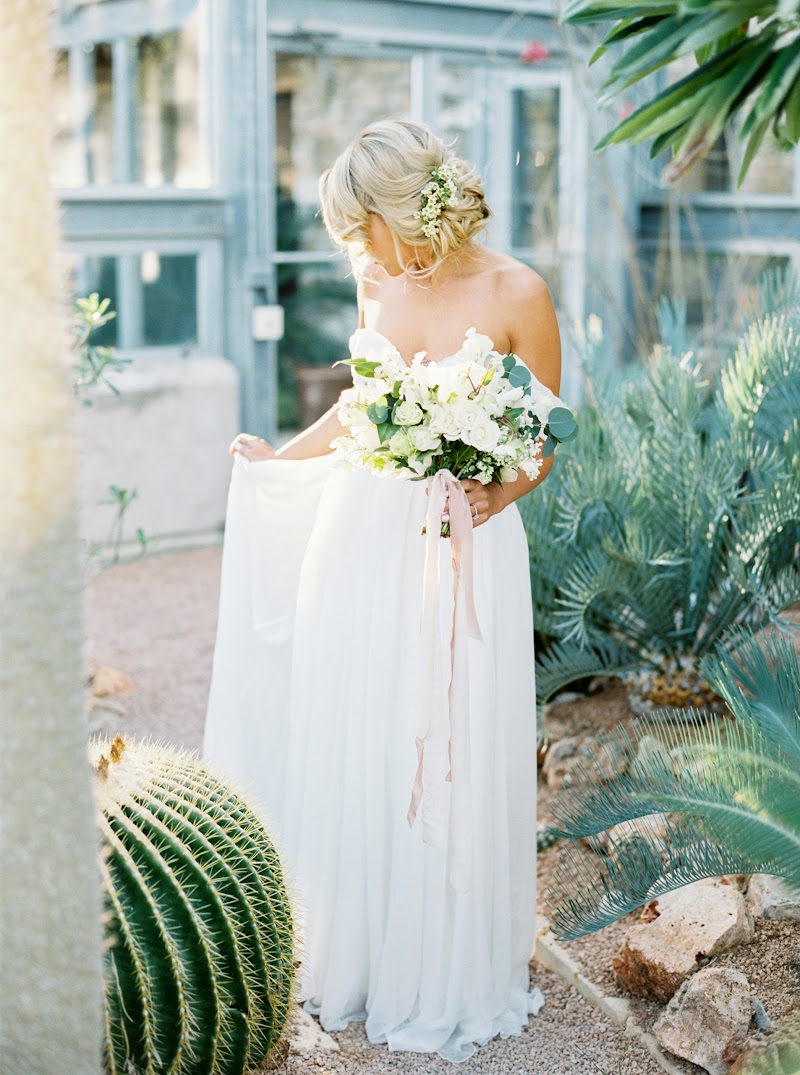 LoLa Beauty Austin cover image