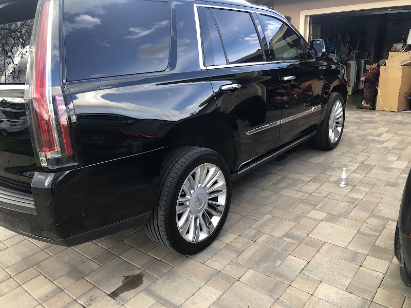 Essence Mobile Auto Detailing cover image