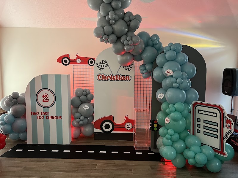 DHappy Balloons - Balloon Decor Houston cover image