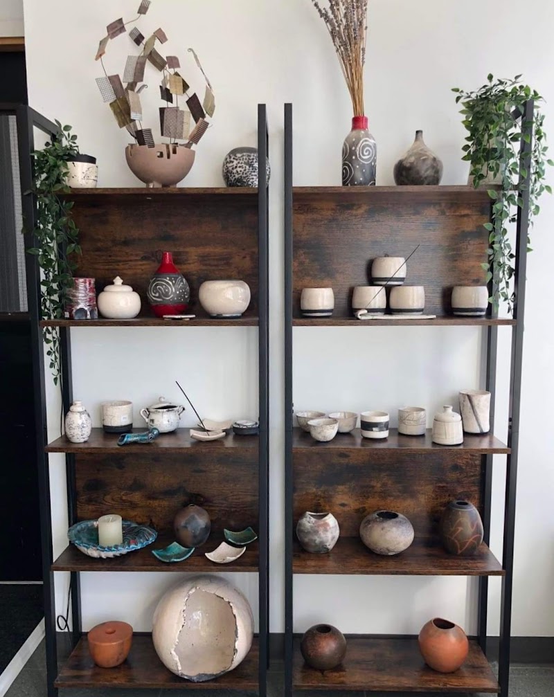 Pottery Terre Et Biscuit cover image