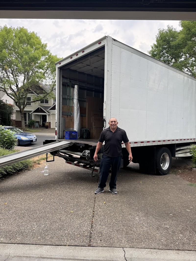 Budget Movers cover image