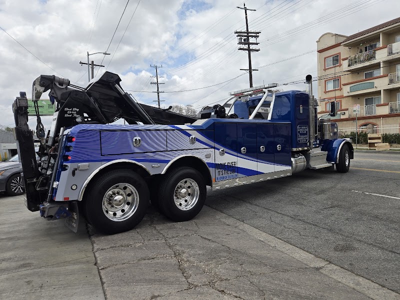 Pepe's Towing Service cover image