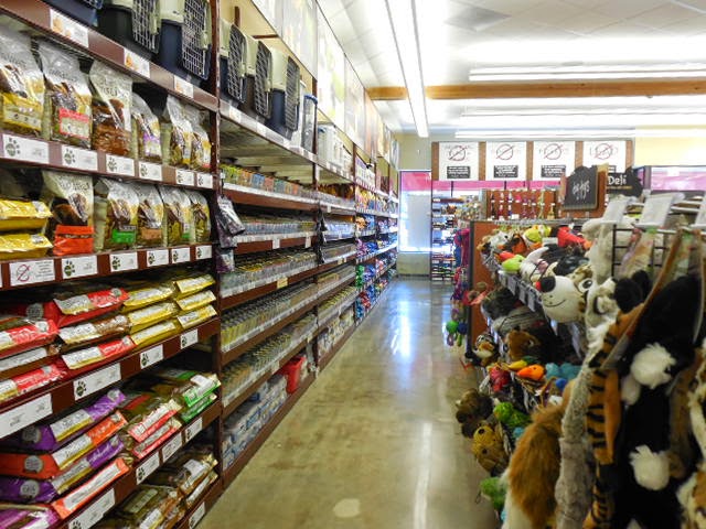 Pet Food Express cover image