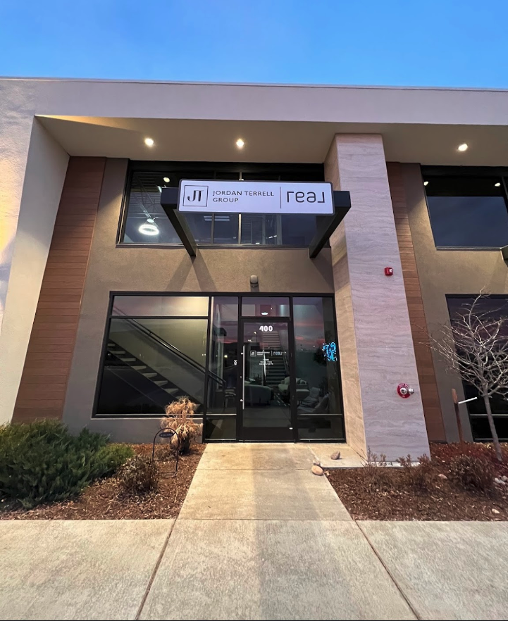 Community- Real Estate Agents cover image