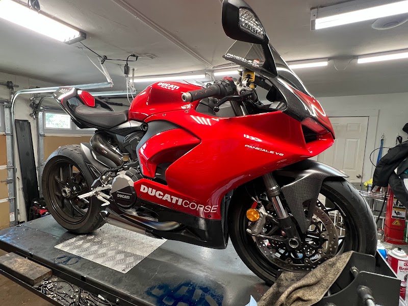 Mobile Ducati Service cover image