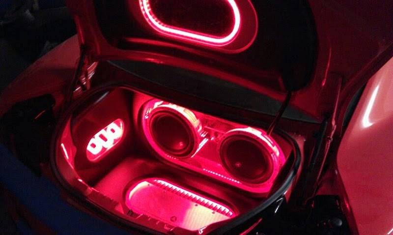 Custom Sound & Tint - Loop 410 cover image