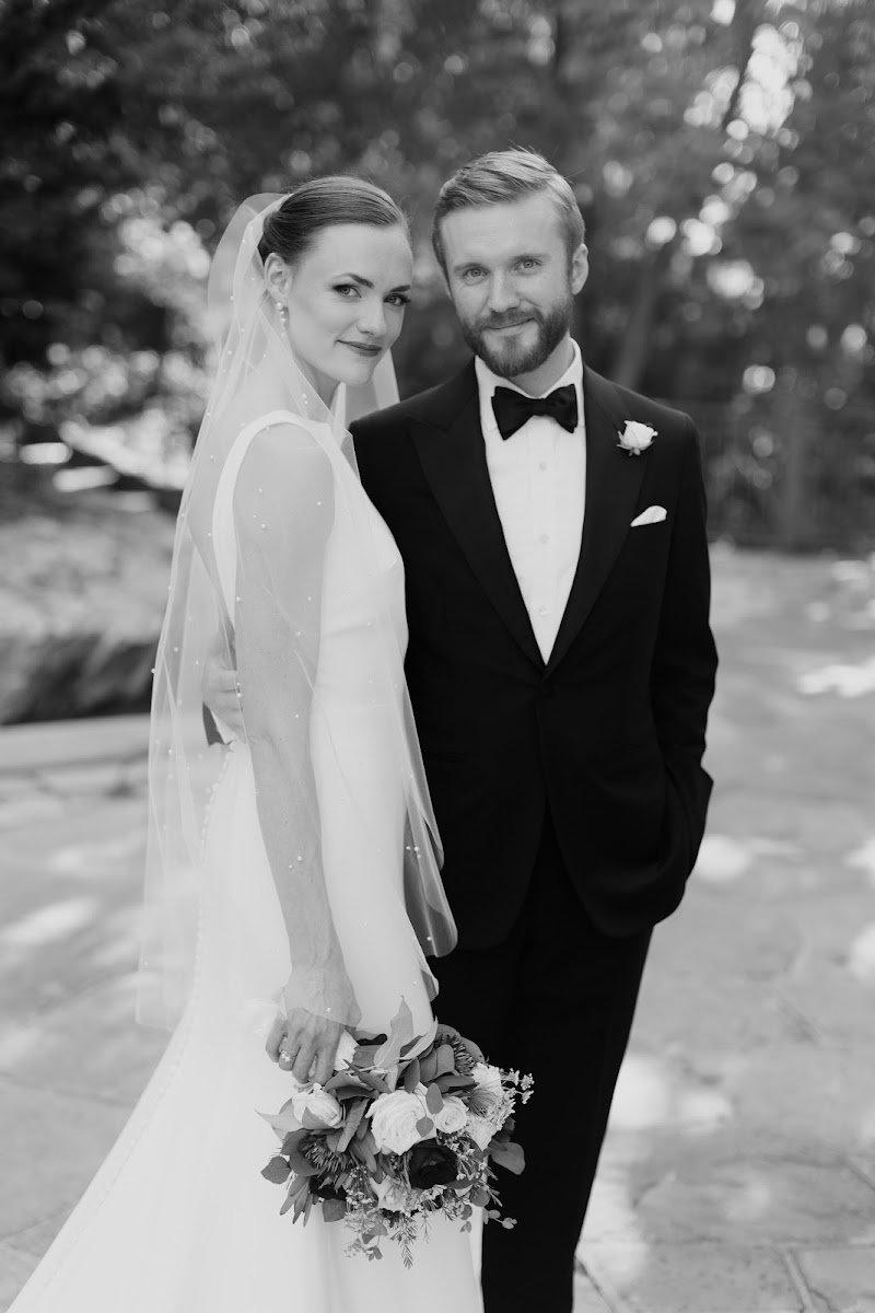 THE LEEKERS | Wedding Photographers cover