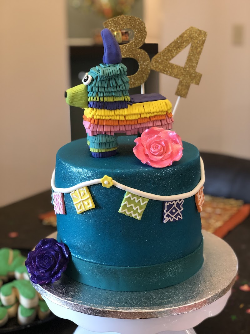 Los Pasteles Bakery cover image