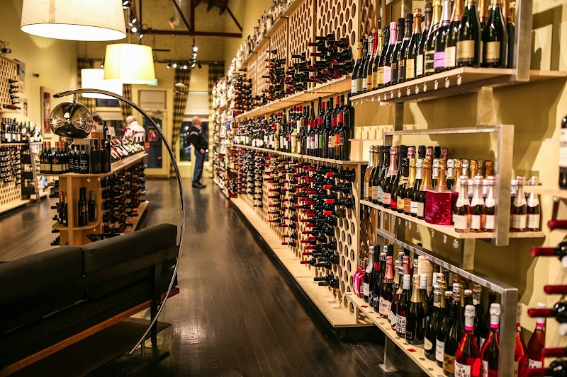 Divino Wine & Spirits cover image