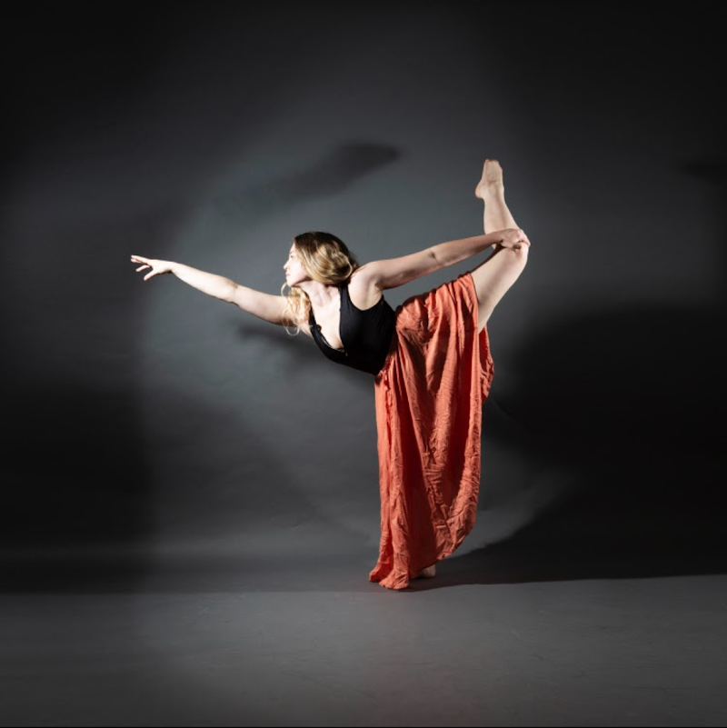 Umiverse Dance Studio cover image