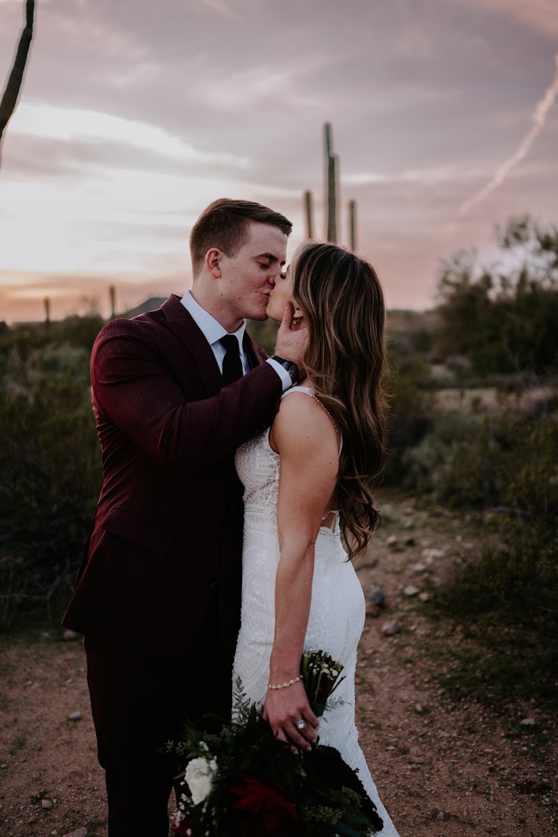 Superstition Manor Wedding & Event Center cover image