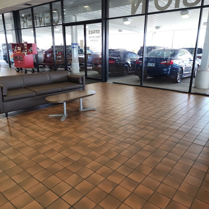 Hendrick Collision Center of Kansas City cover image