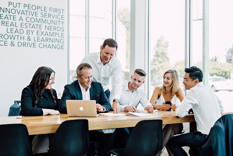 Pete Shpak - Vancouver Realtor - Vuppie Real Estate Team cover image