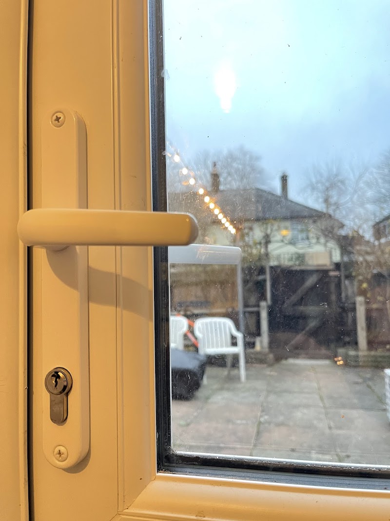 Bravo Locksmith cover image