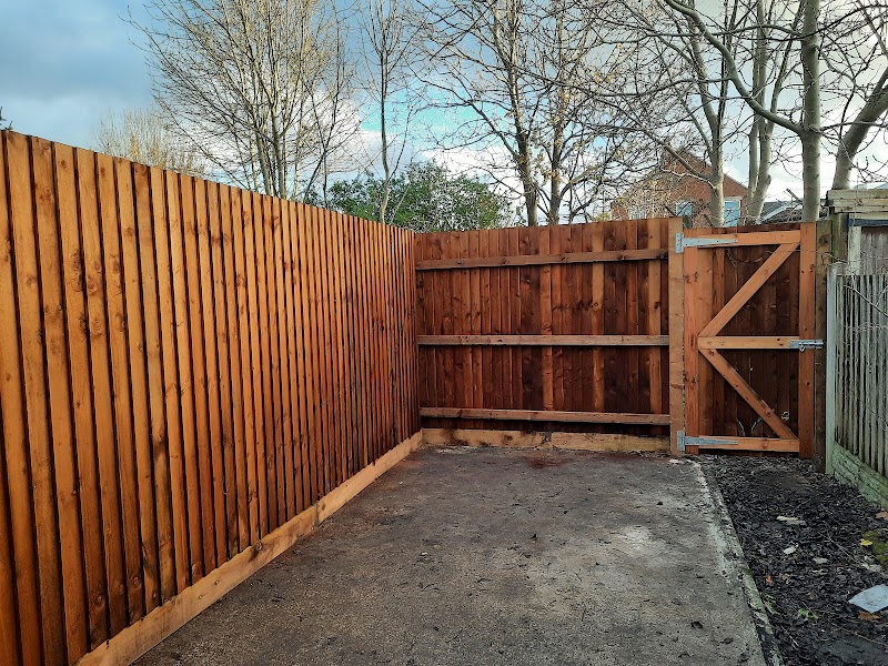 J Kelly gardening and landscaping services cover image