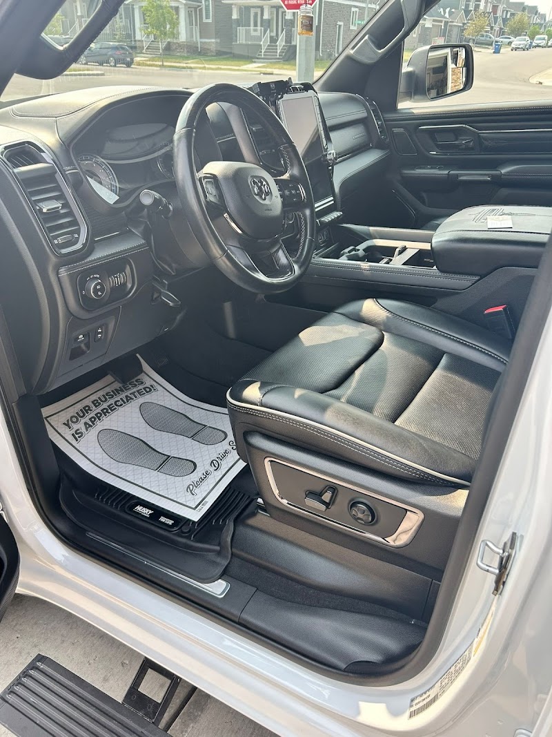 SS CAR DETAILING CALGARY cover image