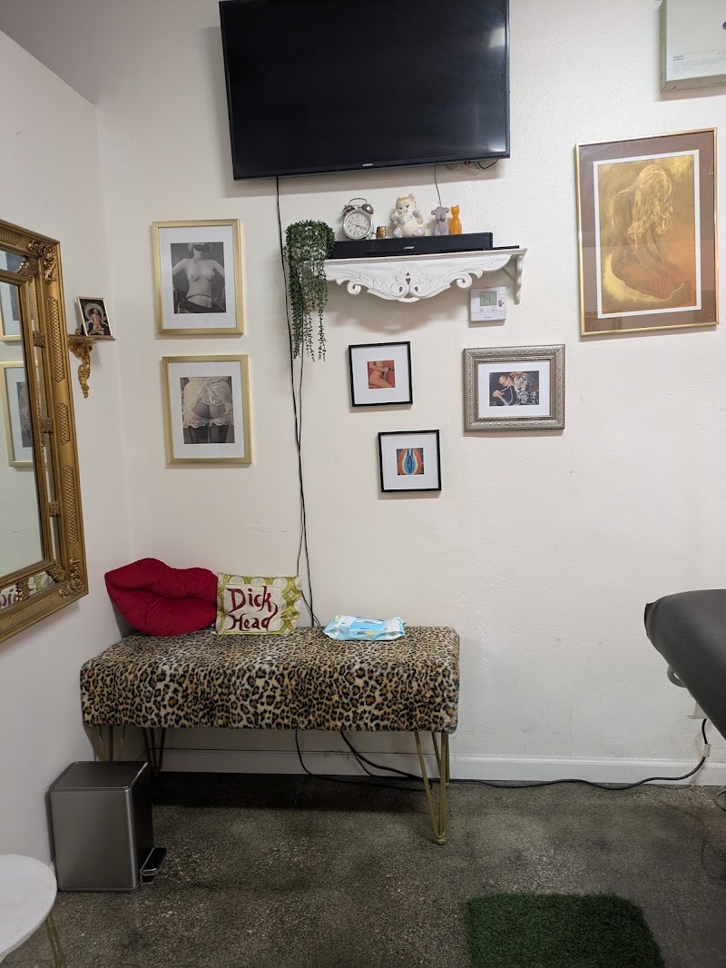 Brave Kitty Waxing cover image