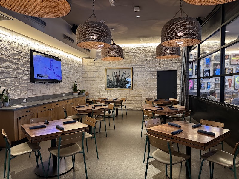 Blanco Cocina + Cantina cover image