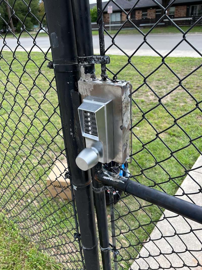 Absolute lock & Safe cover image