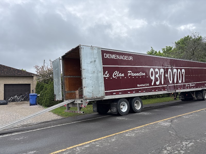 Déménagement Le Clan Panneton cover image