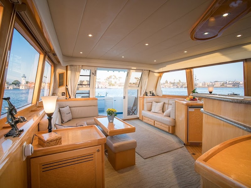 Yacht Charter Advisors cover image