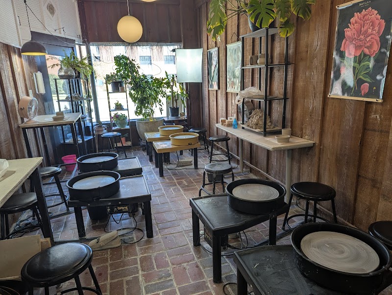 SayDoSay Pottery Studio cover