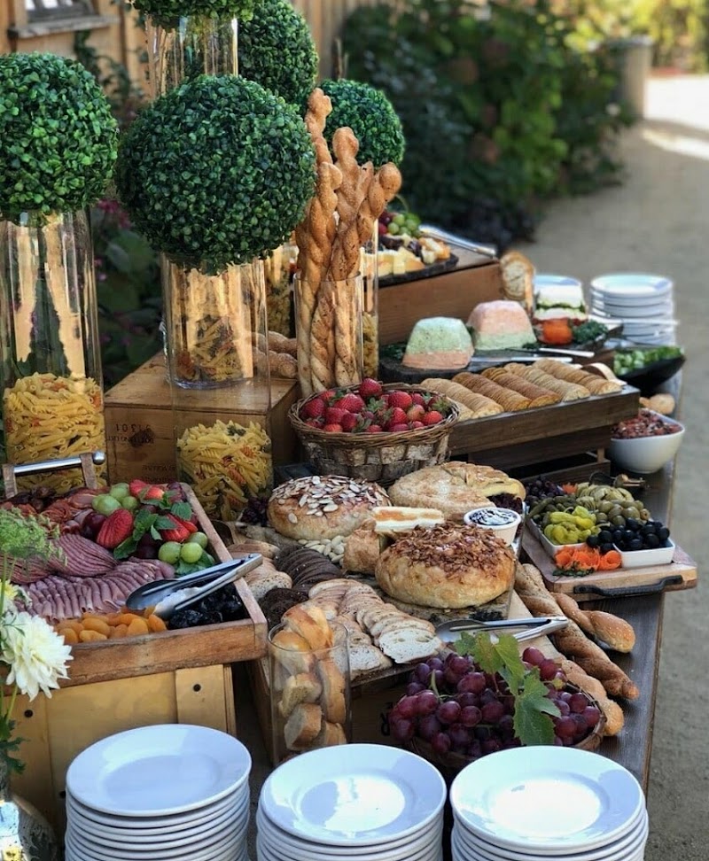 Hannibal's Catering & Events cover image